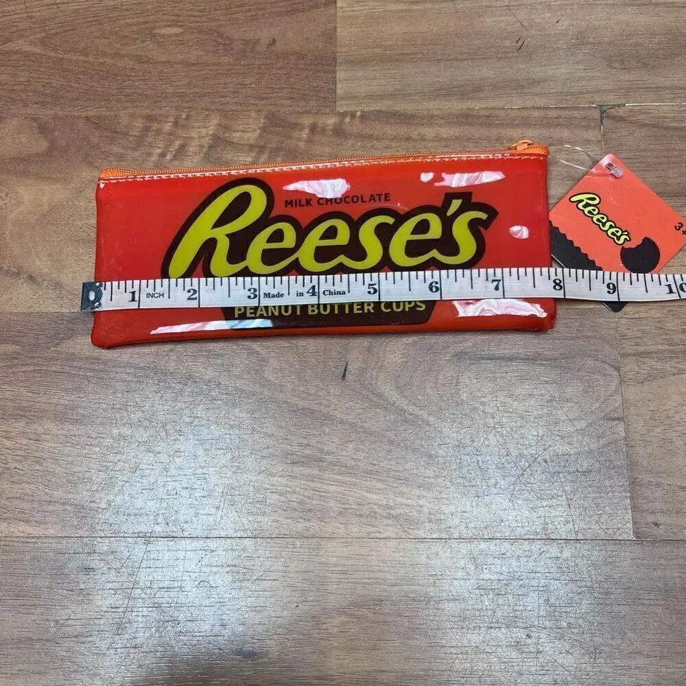 REESE'S Peanut Butter Cups Zip Wallet NWT